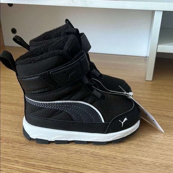 Kids Puma Evolve Boot Size 5C - Picture 1 of 10
